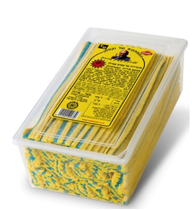 לקריץ שטוח בטעם פירות כחול\צהוב - 1.3 קילו כ-165 יחידות. כ- 0.23 אג' ליחידה.